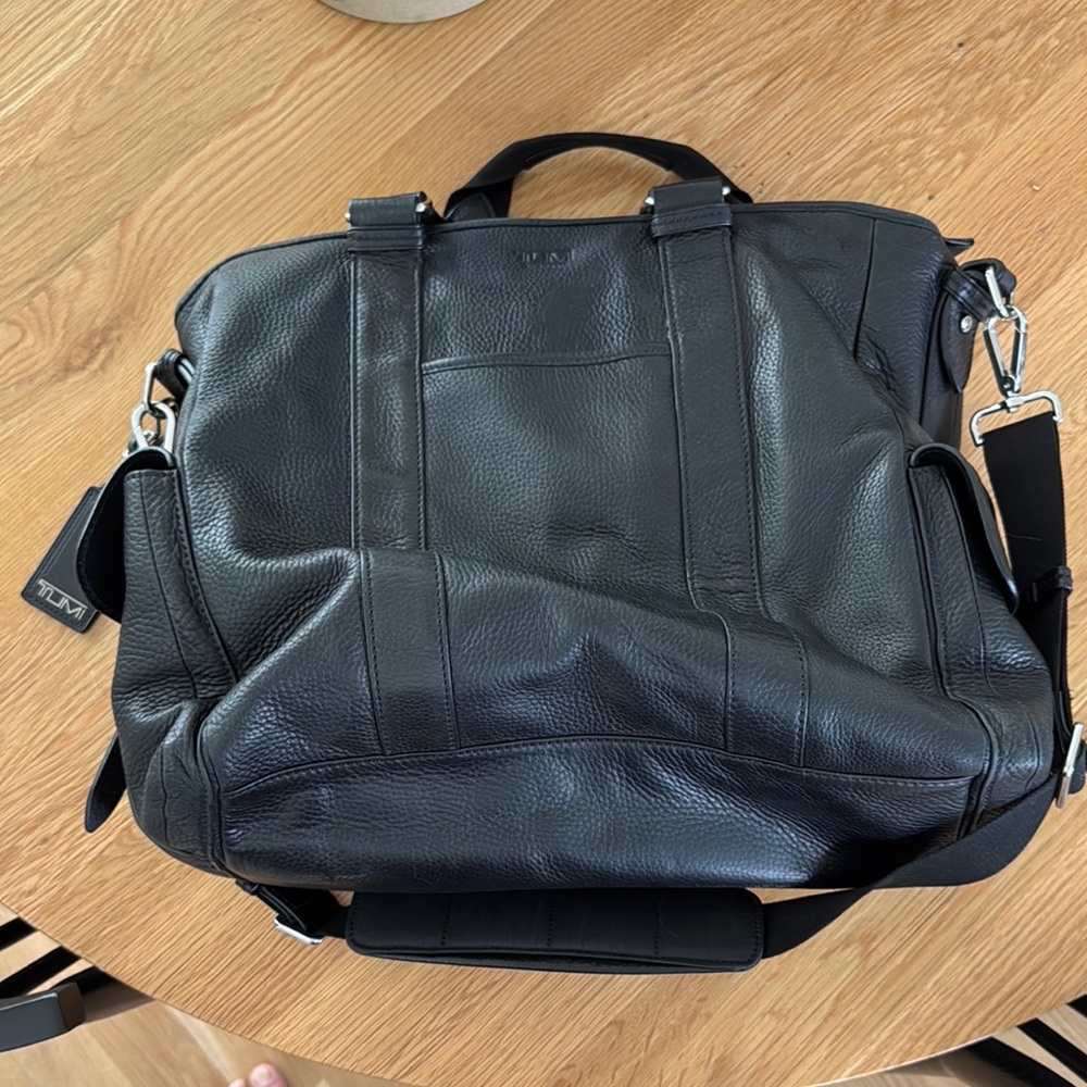 Tumi Black Leather Men's Bag